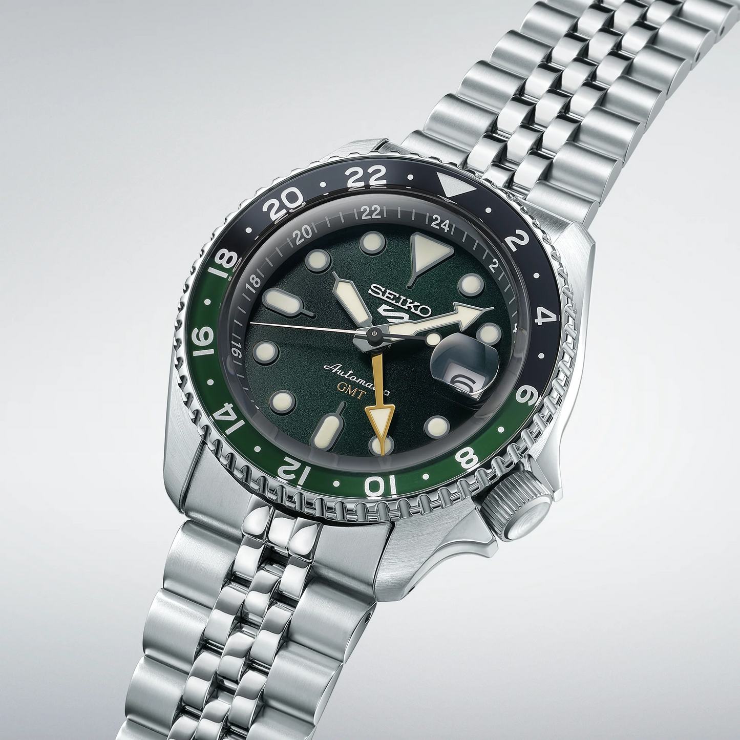 Seiko 5 Sports SSK035 – Automatische GMT, grünes Zifferblatt, 42,5mm, Stahl, Produktcode SSK035