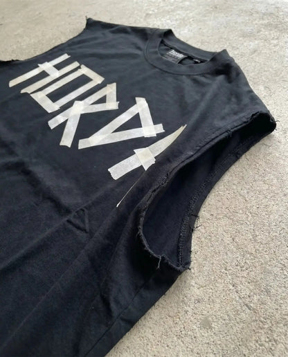 T-Shirt Tank Nera Boxy Fit 200g con tagli a vivo