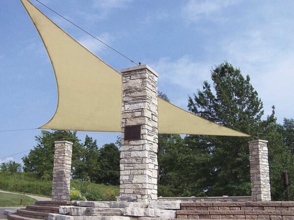 Tenda Vela in poliestere modello triangolare