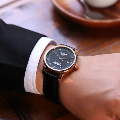 Tissot Le Locle Automatic Swiss Made Schwarz Roségold 39.3mm Lederarmband – T006.407.36.053.00