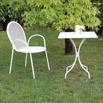 Poltrona Sheffield impilabile in acciaio con braccioli