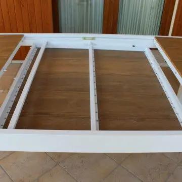 Ausziehtisch Cayman 160/240 x 95 aus Aluminium Weiß/Taupe mit Polywood Teakplatte
