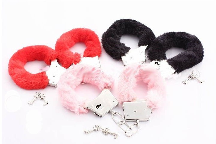 Manette Sexy Love Giochi Erotici Coppia con Chiave Per Vestito Fetish e Nubilato
