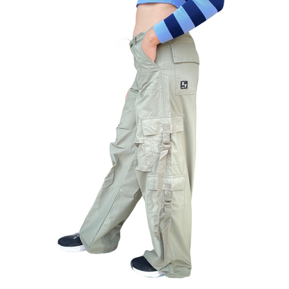 XT Studio pantalone da donna in microfibra largo con tasconi X124WVC012W68101-247 salvia