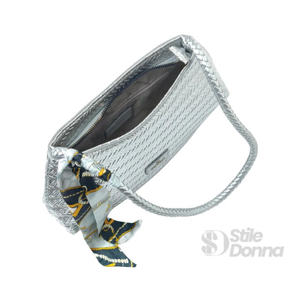 YY Coveri Borsa Intrecciata Argentata in Ecopelle con Sciarpa Decorativa