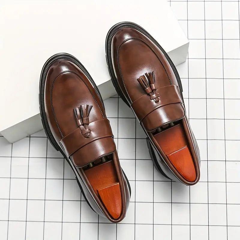 Elegante Herren Mokassins mit Quasten