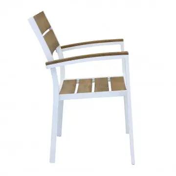 Poltrona Cayman con Struttura in Alluminio e Seduta in Polywood Teak
