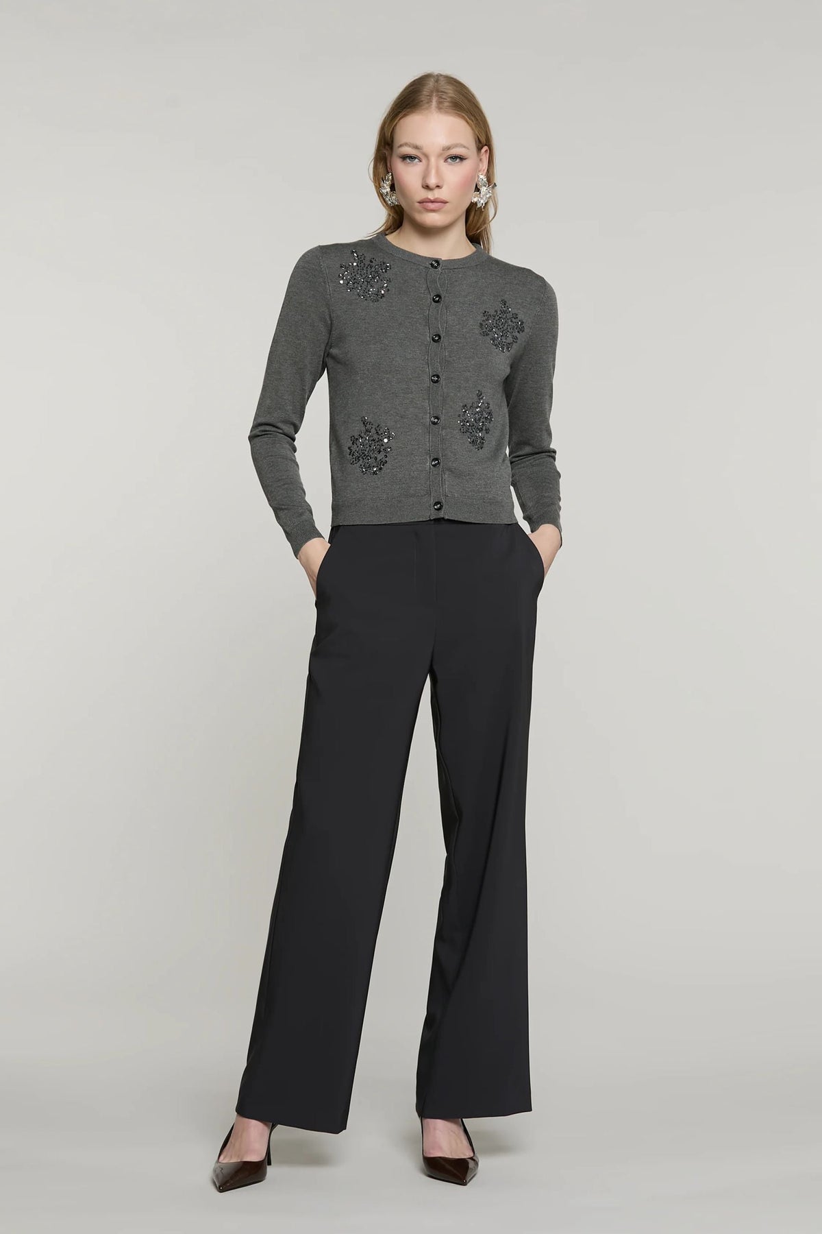 Relish Cardigan SILVANI manica lunga girocollo con ricamo paillettes più baguette RDA2602054045 grigio