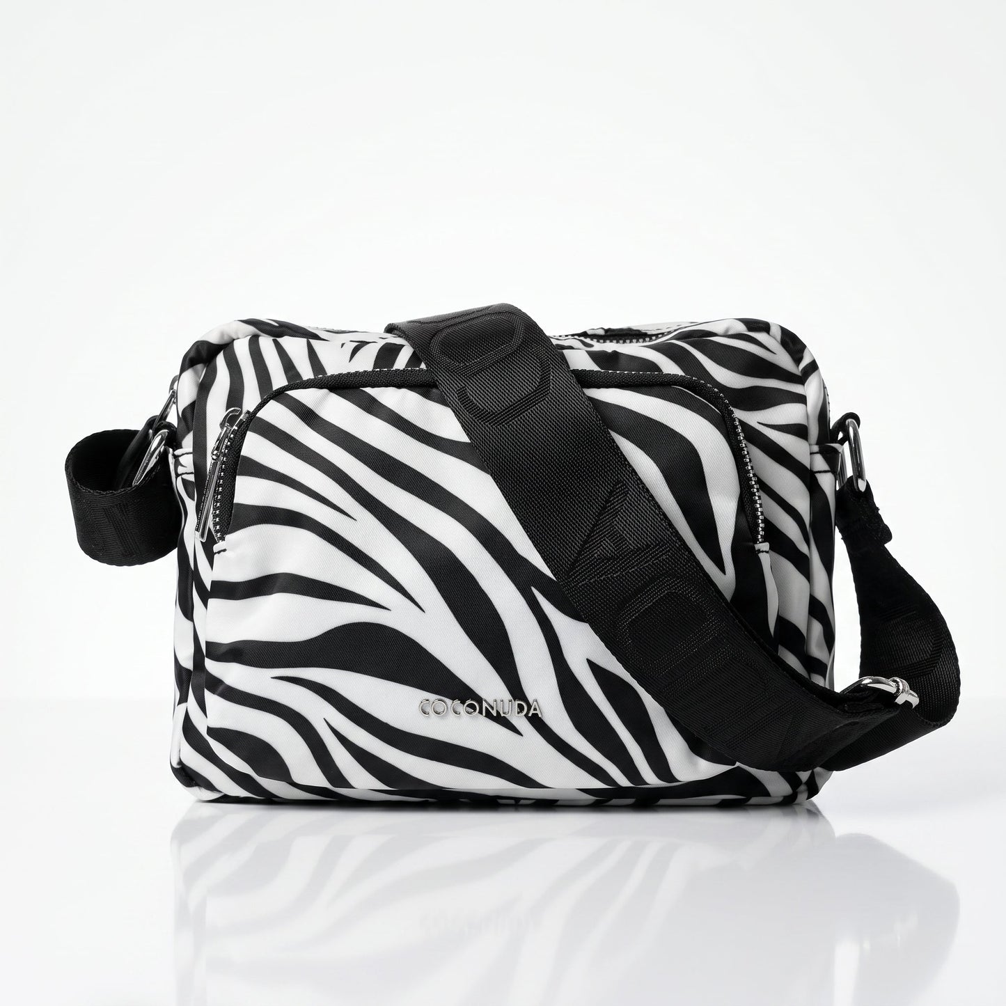 Coconuda Borsa Zebrata in Nylon con Stampa Animalier
