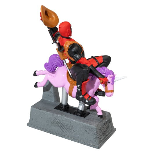 Ewiger Kalender - Marvel Deadpool (Pony) 3D Tischfigur Gadget Statue Schreibtischdekoration Fans: Geschenk Gadget 17 x 21 x 9,5 cm
