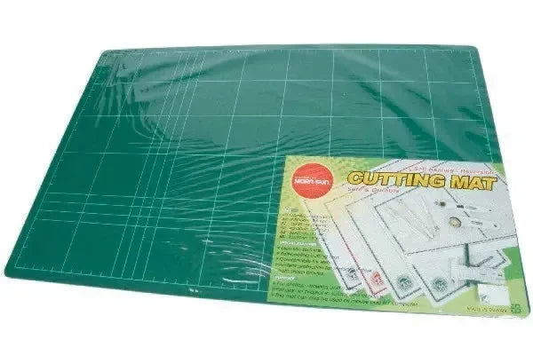 CUTTING BOARD 45X30CM 3MM GREEN