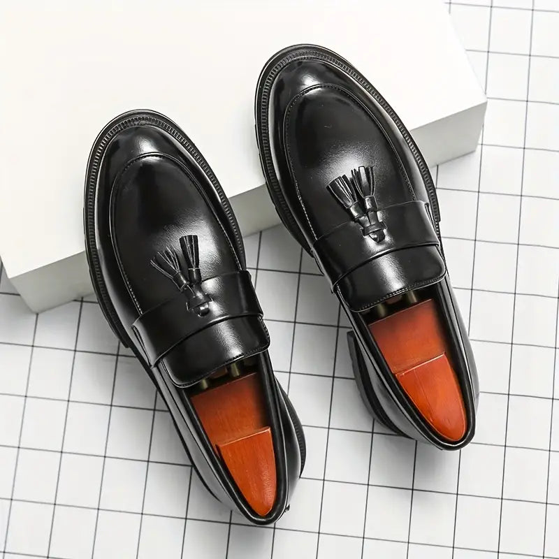 Elegante Herren Mokassins mit Quasten