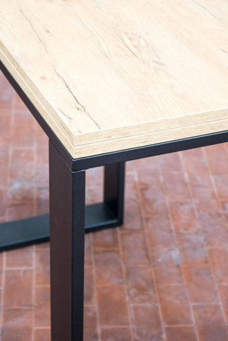 Ausziehbarer Tisch Tecno Libra mit anthrazitfarbenem Gestell, Maße 90x90/180 cm und 90x120/240 cm