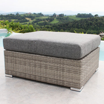 Fußstütze Copacabana mit Aluminiumgestell und grauem Wicker