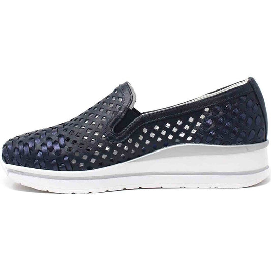 Blauer Loafer
