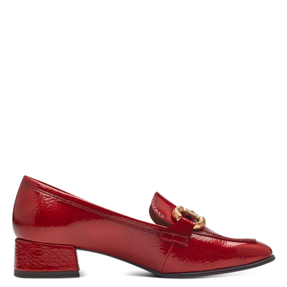 Roter Lackmokassin