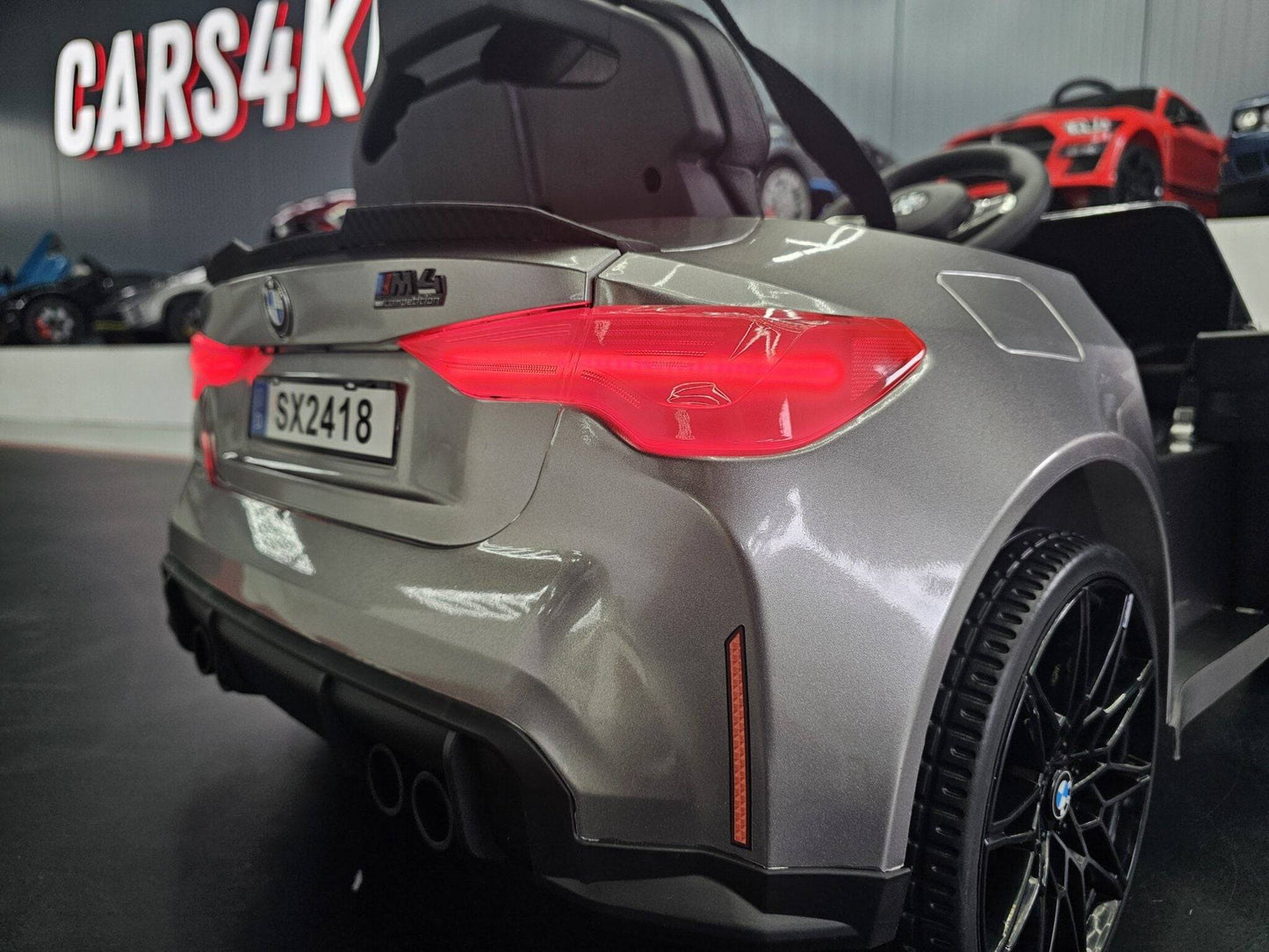 Kinder Elektroauto BMW M4 12 V – Grau Metallic