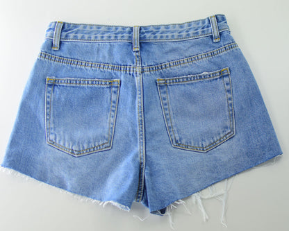 Pantaloncini di jeans strappati, super sottili  a vita alta