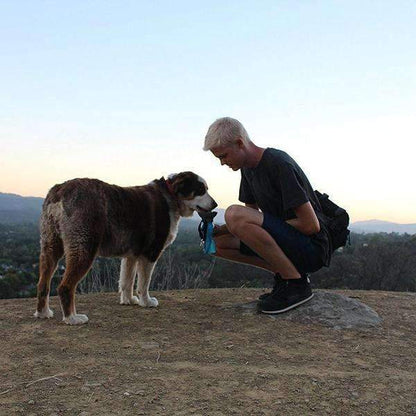 Tragbare Trinkflasche für Hunde Katzen Haustiere Wasserspender Trinknapf Reisenapf