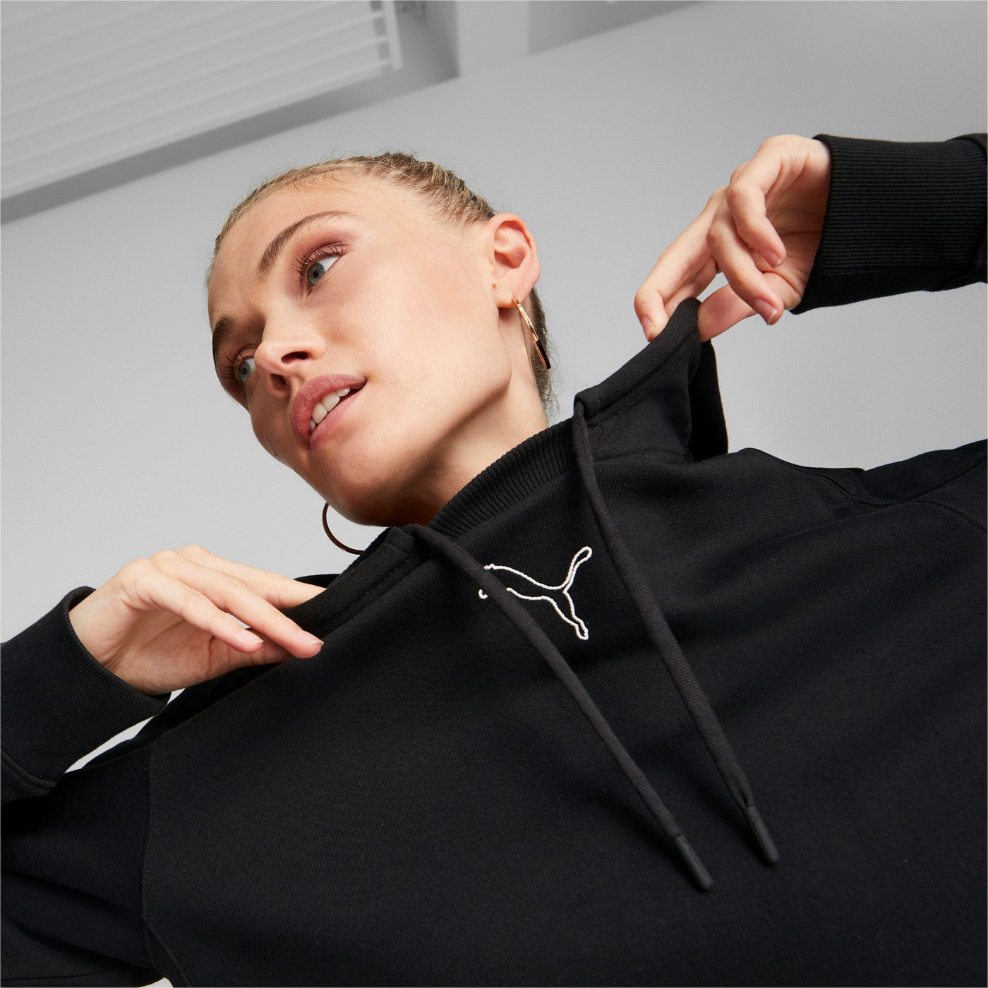 Puma Felpa con cappuccio HER Hoodie TR 849831 01 black