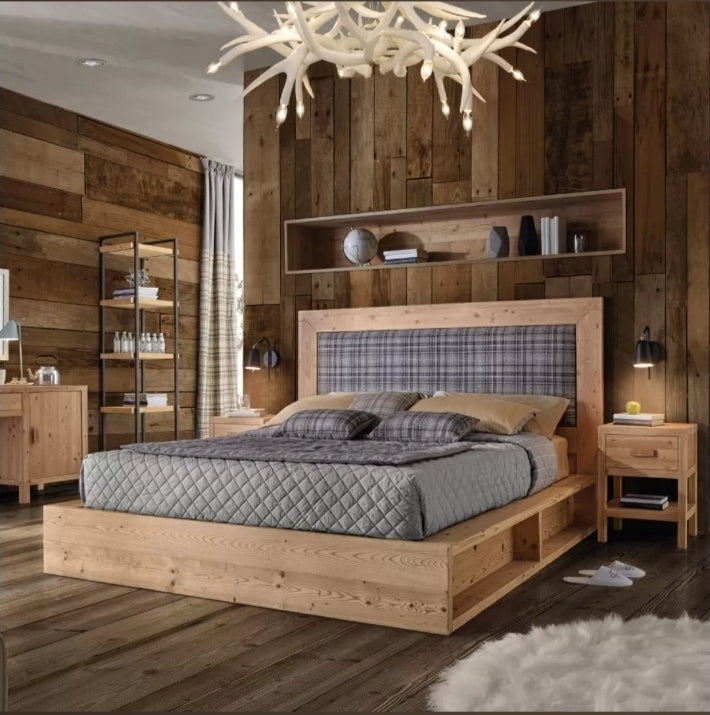 Bett CORTINA Doppelbett aus massivem Tannenholz mit seitlichen Fächern