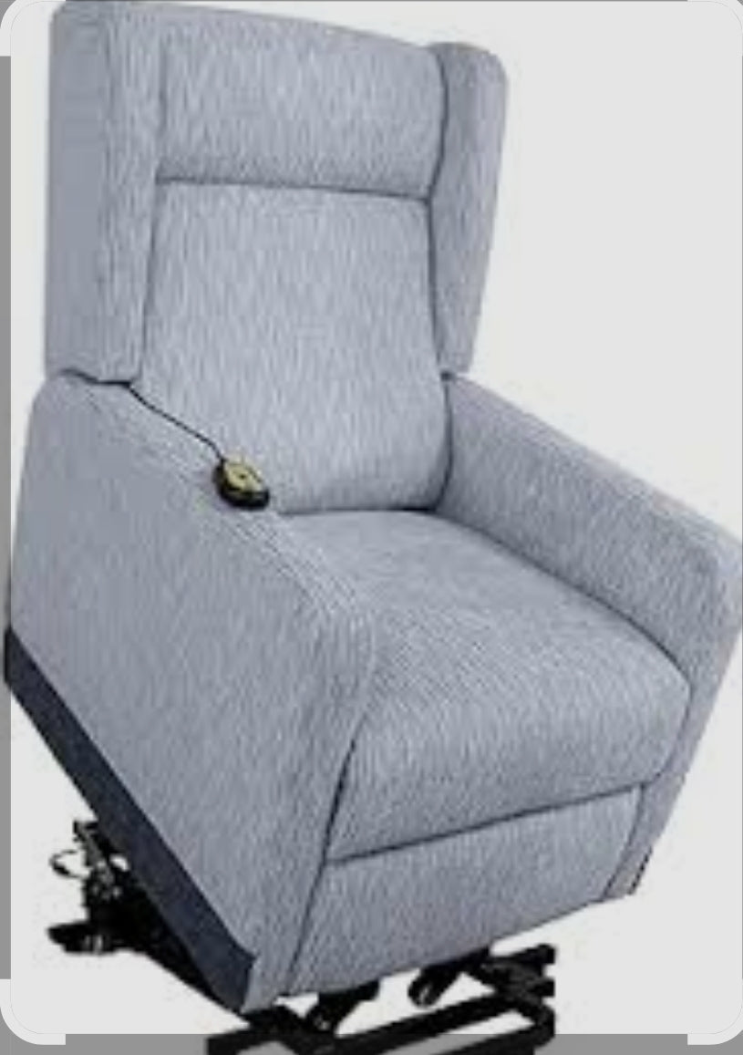 Poltrona Relax Elettrica con Alzapersona 1 Motore - Poggiatesta Laterali e Sistema Roller