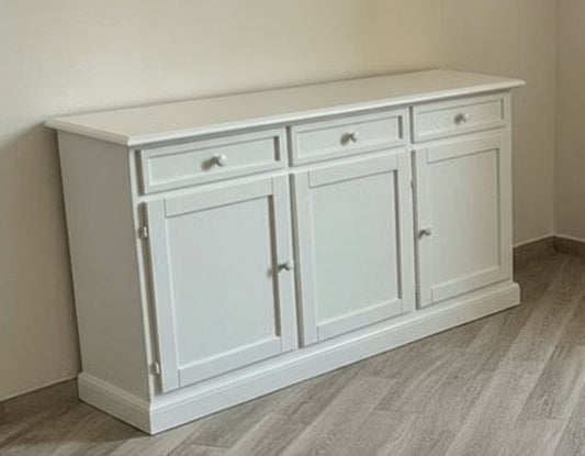 Niedriges Sideboard, mattweiß