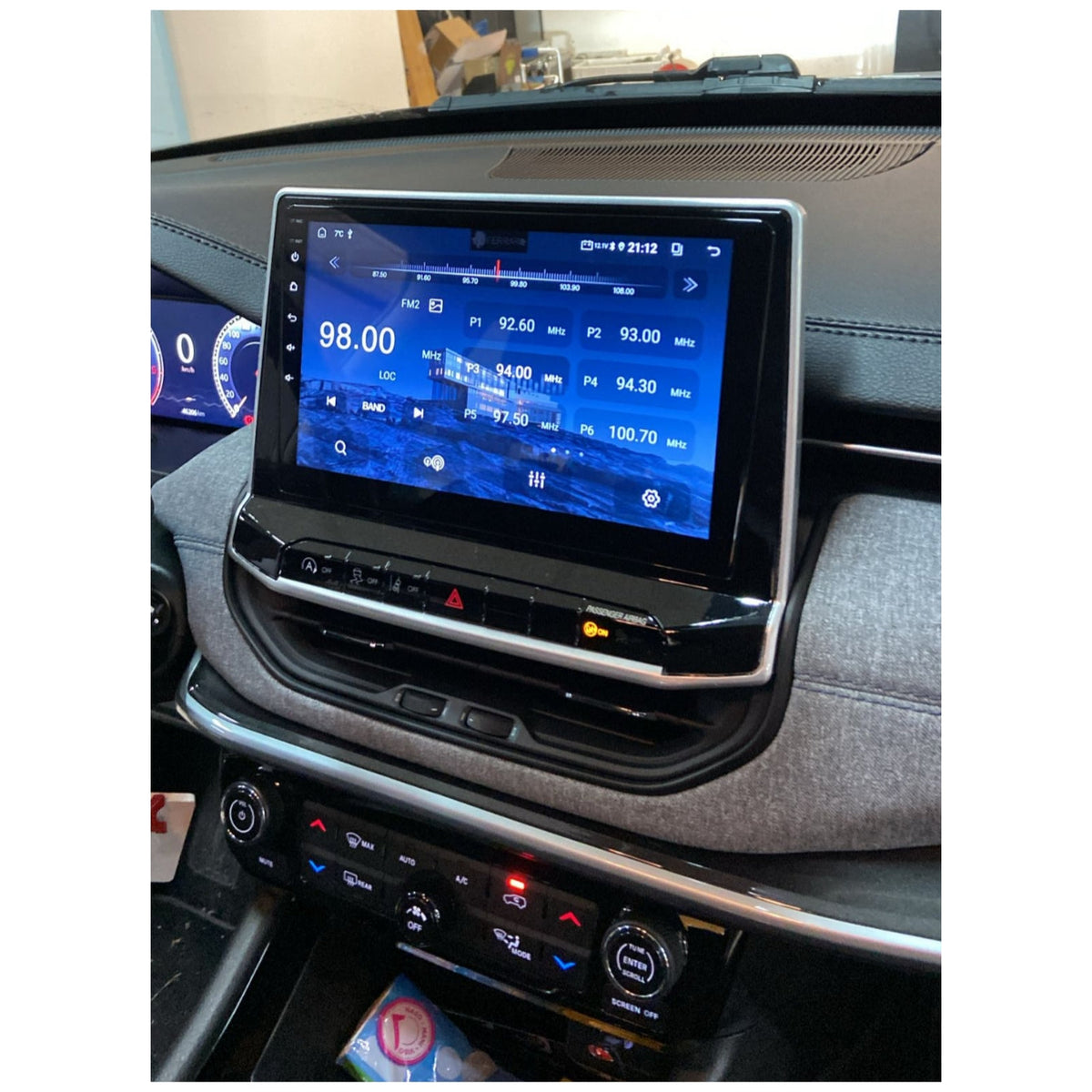 Autoradio per Jeep Compass 10.1" (Dal 2021+) Android, Bluetooth,  CarPlay, Android Auto, 2GB/4GB/8GB Ram