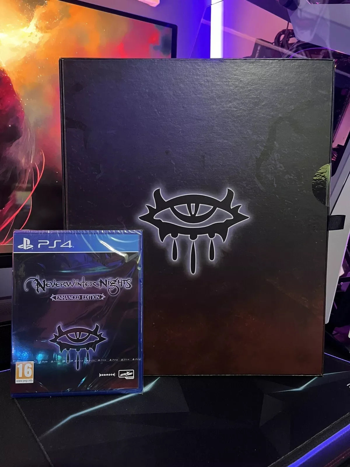 Neverwinter Nights Enhanced Edition Ps4 Collector'S Pack Nuovo Sigillato Ita