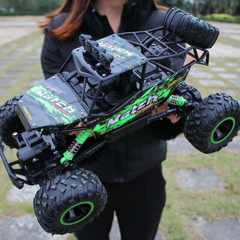 Macchina telecomandata elettrica off road monster jam