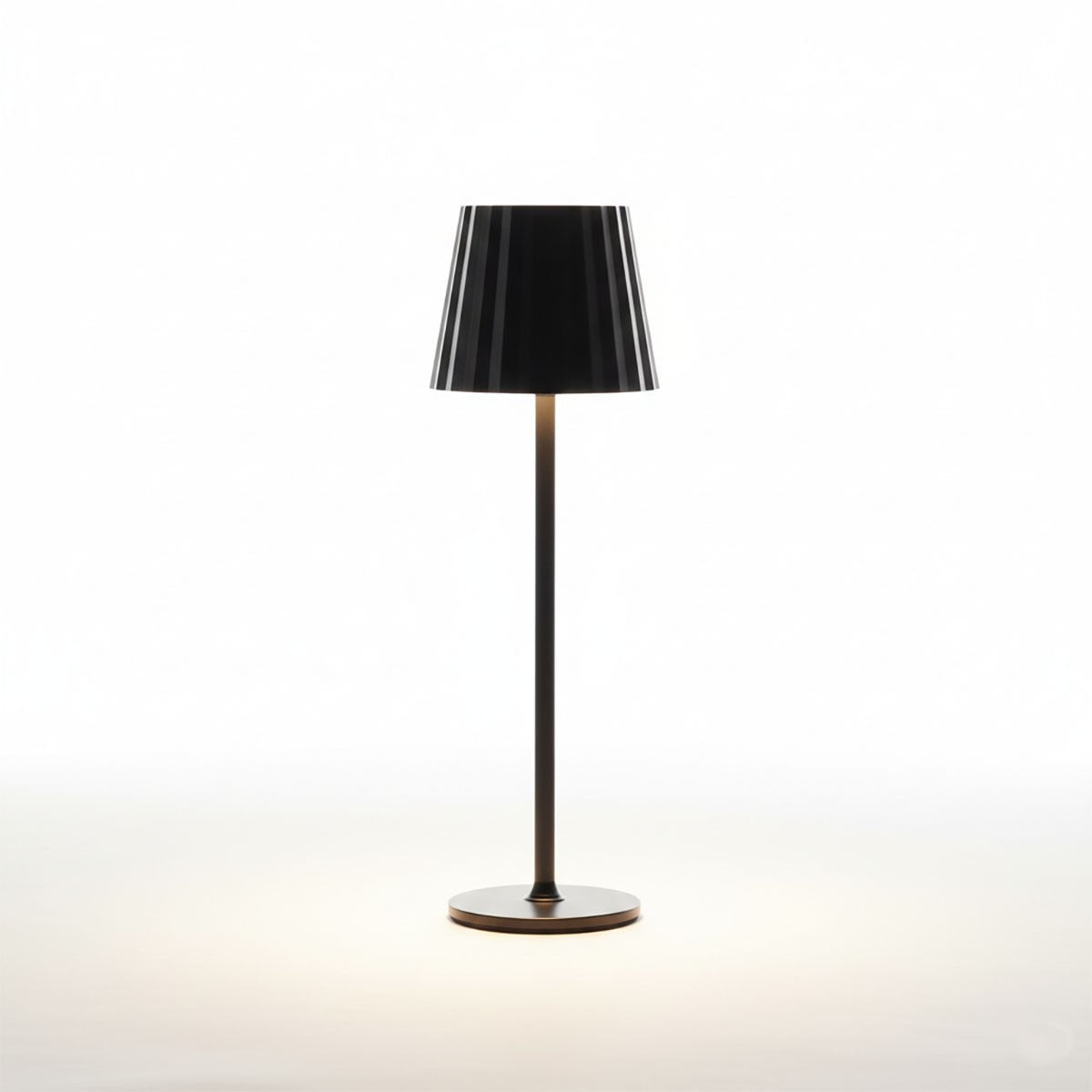 LAMPADA TAVOLO TOUCH LED MODERNA RICARICABILE BAR HOTEL RISTORANTE NERO TD-306