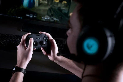 Nacon Wireless PC Controller Kabelloser Gaming-Gamepad mit 6 Tasten GC-200WL