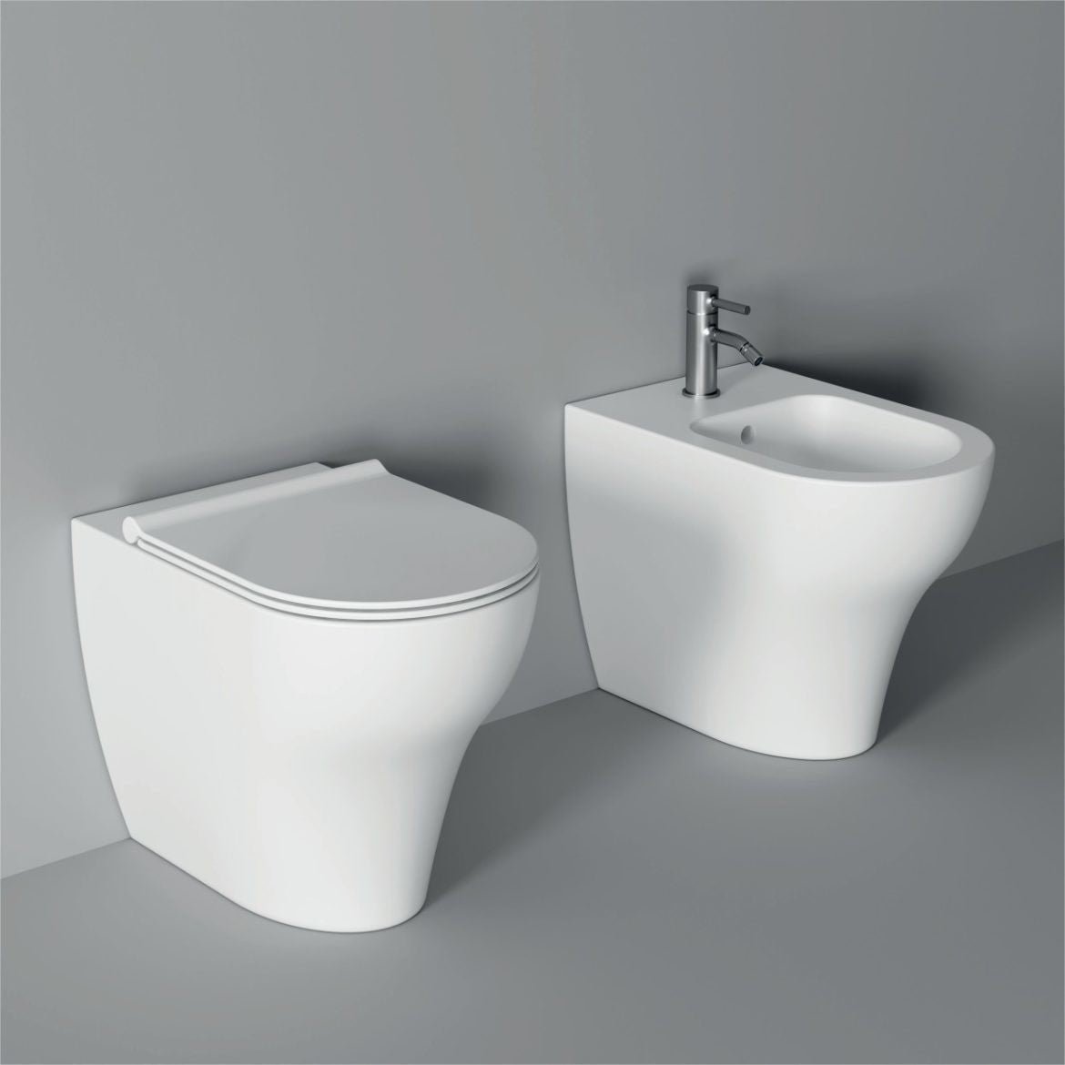 Set sanitari a terra filomuro senza brida con coprivaso MODELLO unica di  Alice Ceramica