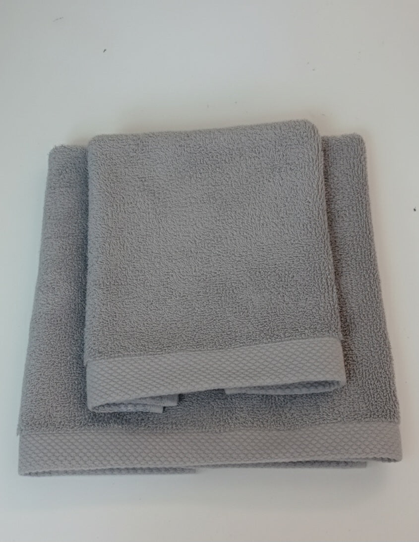 Set Spugna Asciugamano + Ospite Tinta Unita 100% Cotone Koet