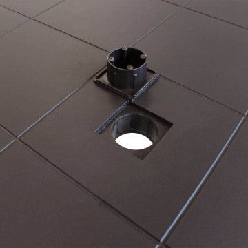 Tavolo Dallas 80 x 80 con Struttura in Plastica Stampata e Finitura Wicker