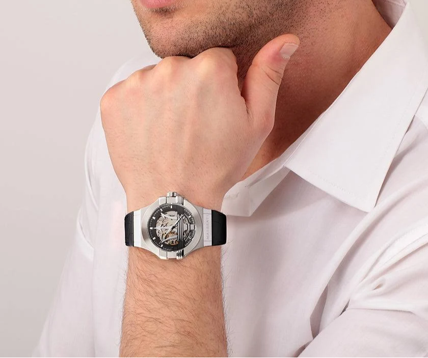 Maserati Uhr R8821108001 Automatik Herren Skelettiert Leder Schwarz 42mm