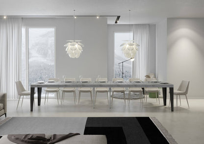 Flame Premium extendable table with anthracite legs and frame