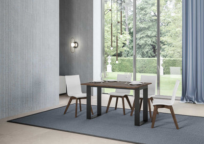 Tavolo apribile Tecno Double con diverse rifiniture