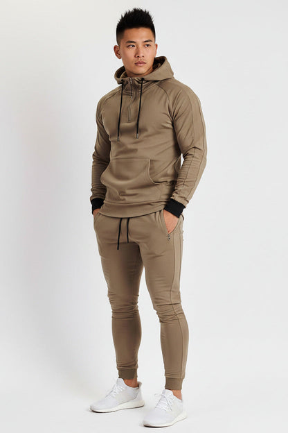 Tuta Sportiva Uomo con Cappuccio e Tascone Centrale Casual