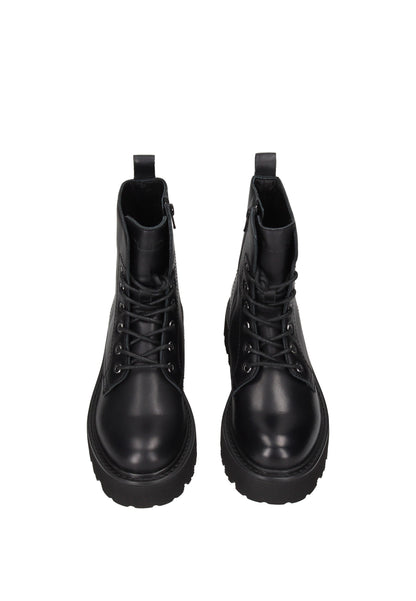 CLE103130 Boot CULT